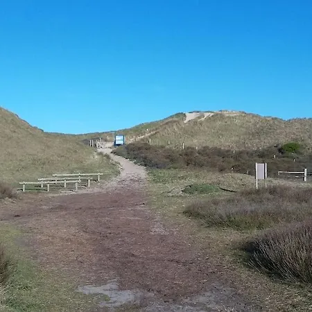 Casa de Férias Met Besloten Tuin *