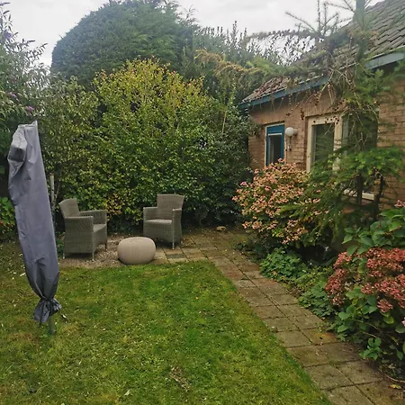 Met Besloten Tuin Ferienhaus Egmond-Binnen