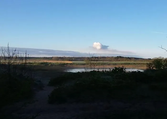 Met Besloten Tuin بيت للعطل *