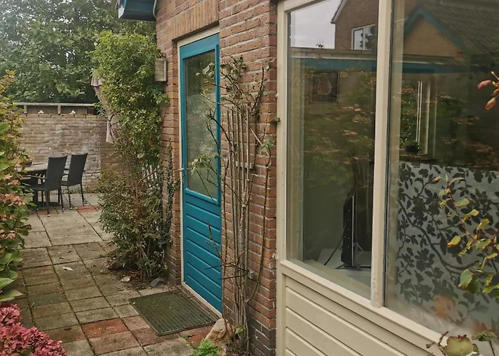 Met Besloten Tuin * Egmond-Binnen