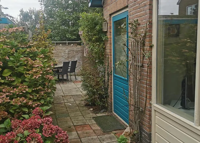 Met Besloten Tuin Ferienhaus